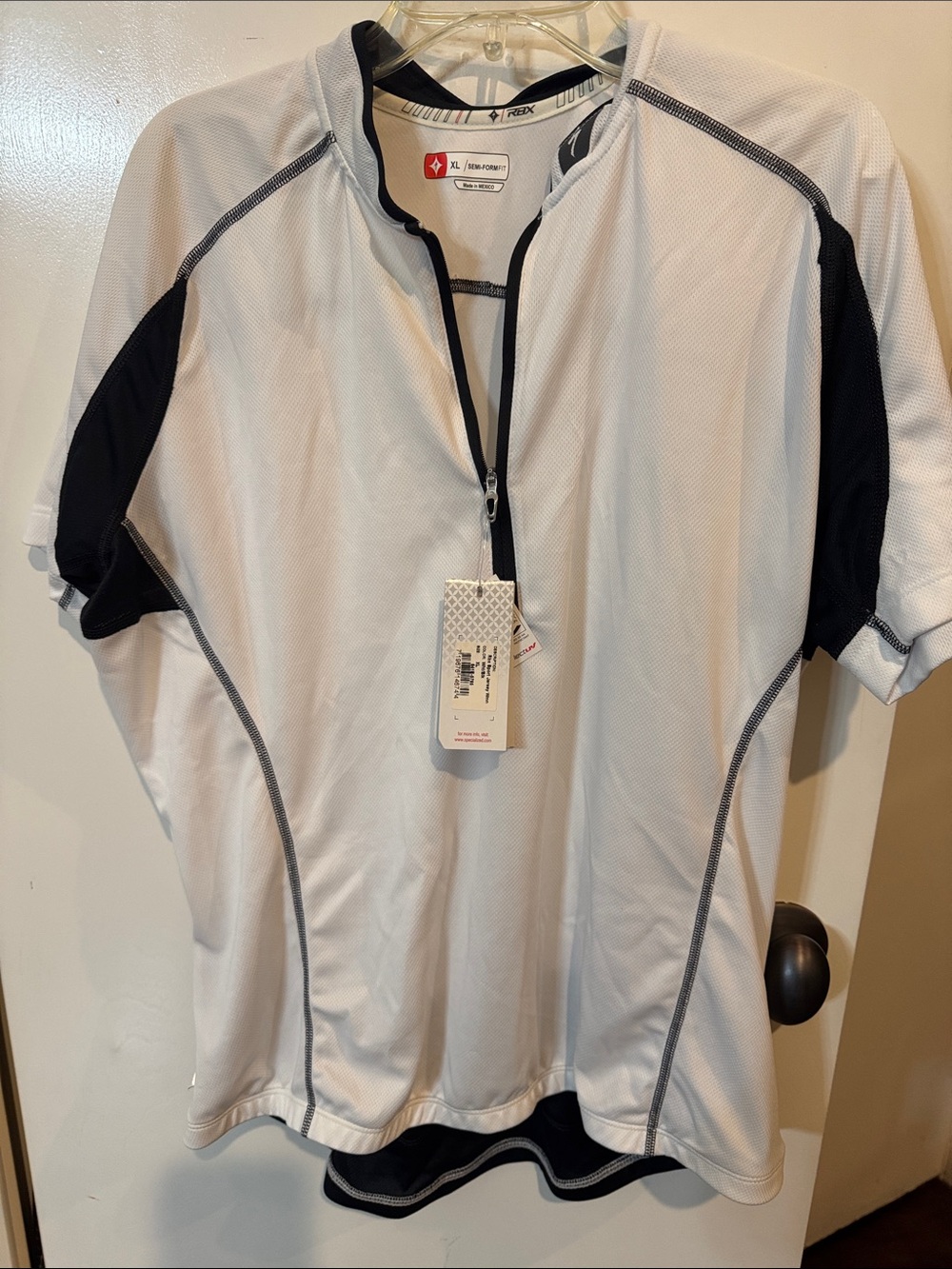 Women’s White and Black Short-Sleeve Zip Cycling Jersey